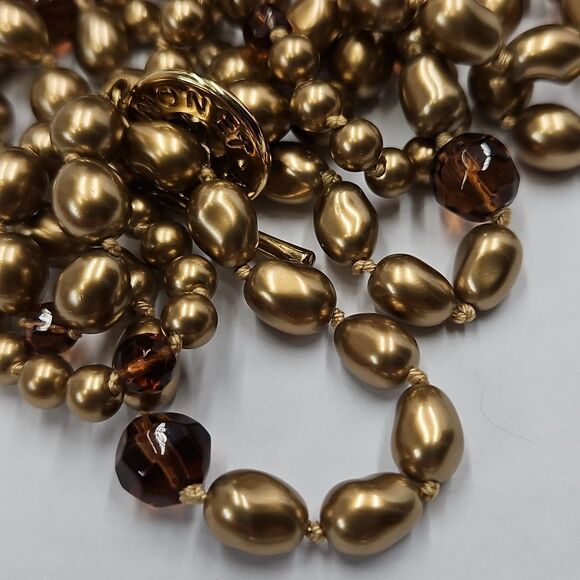 Vintage Monet Triple Strand Toggle Necklace - Champagne - Picture 7 of 7